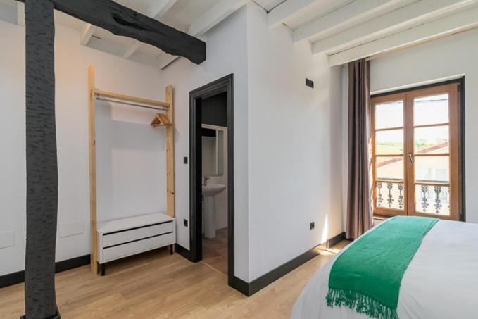 Llulla.Es Villa Cortiguera Luaran gambar